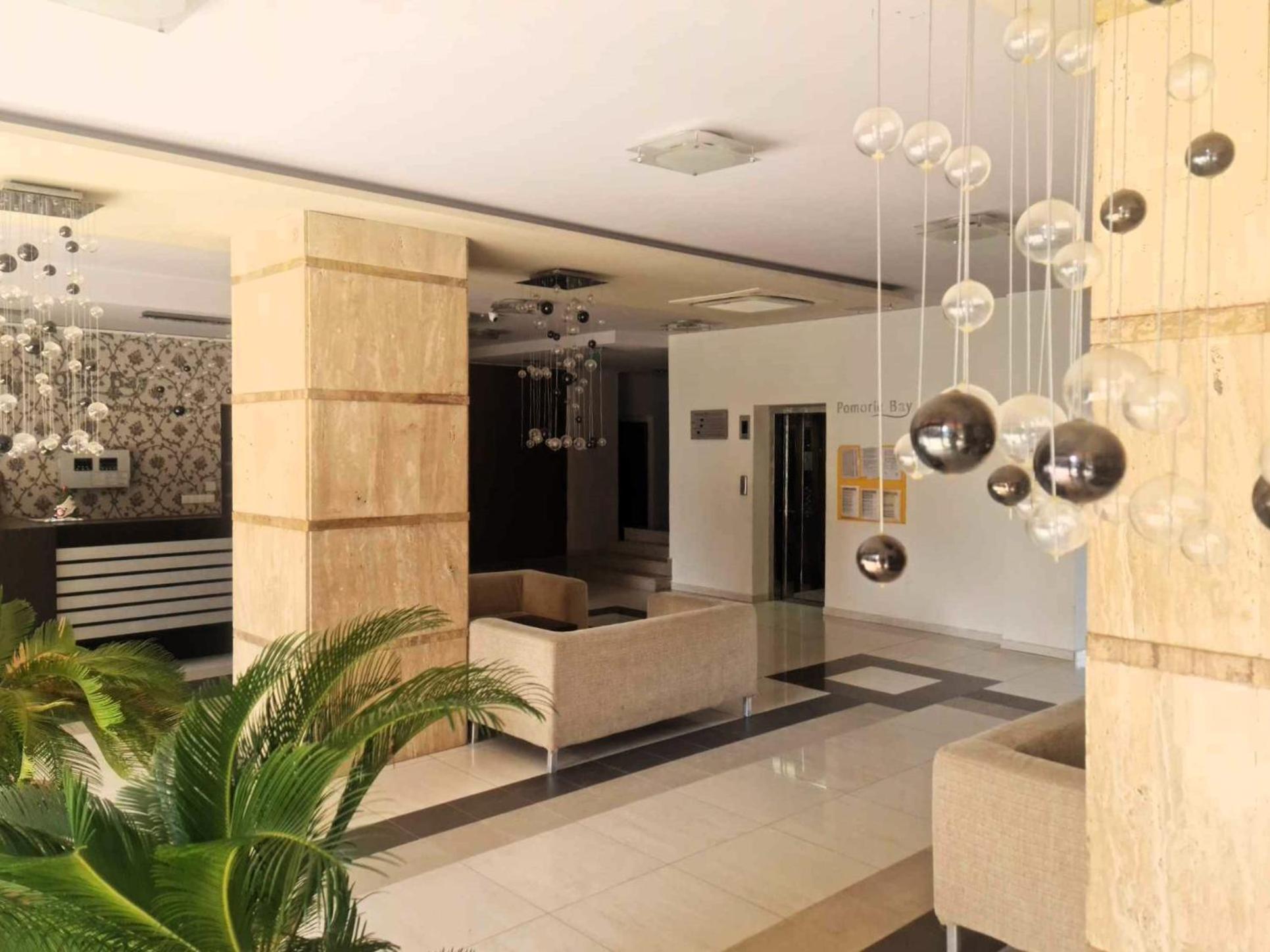 Aglaya 2 - Pomorie Bay Apartment Exterior photo